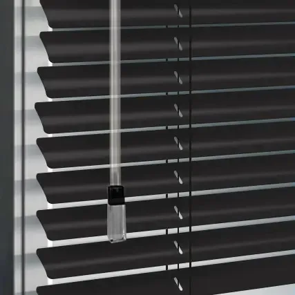 Persiana de aluminio Negra 165cm ancho x230cm alto Laminas 25mm