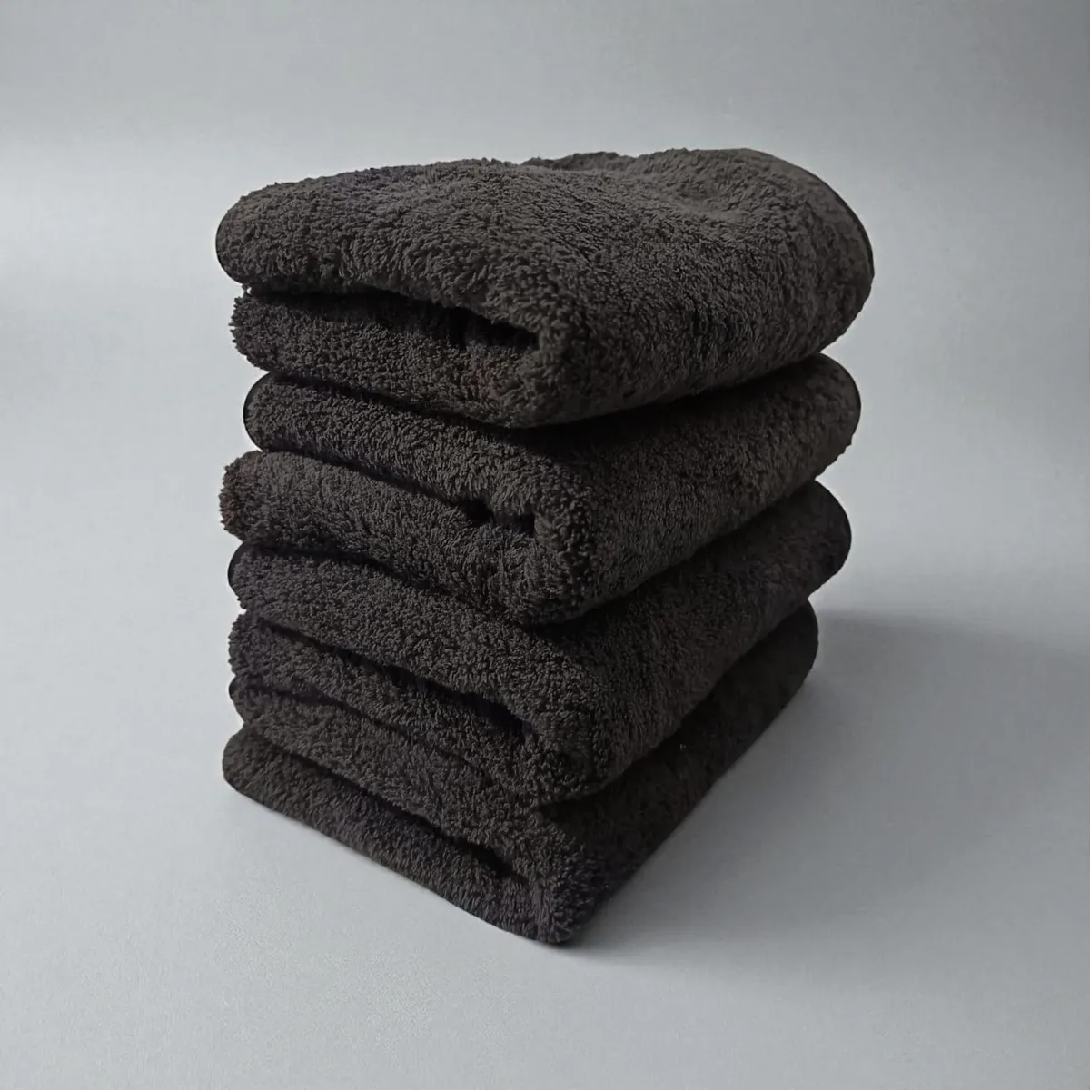 HOMEY - Set de 4 Toallas de Microfibra, Color Negro, 30x50Cm.