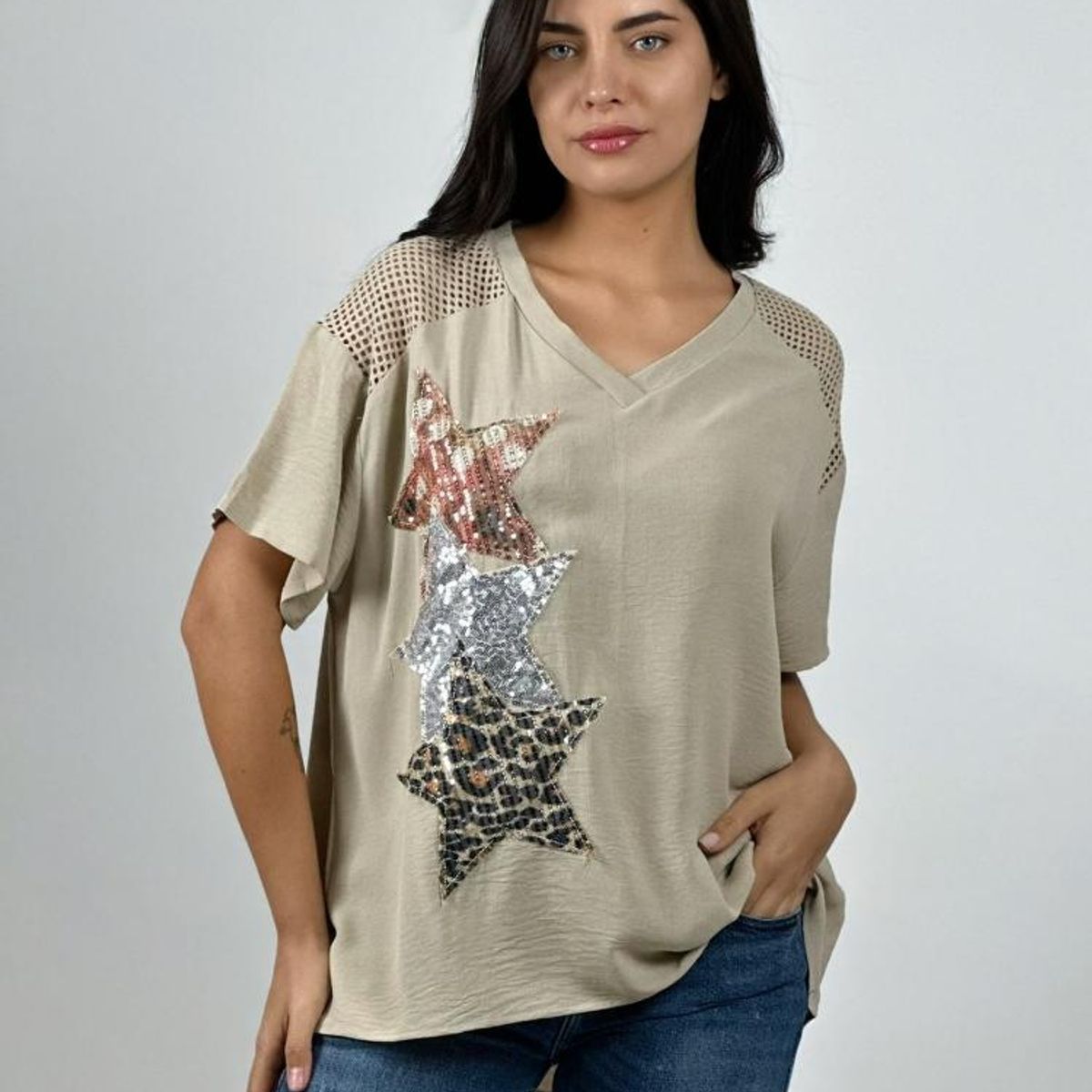 ENIGMATICA BOUTIQUE - Polera Crepé Triple Estrellas