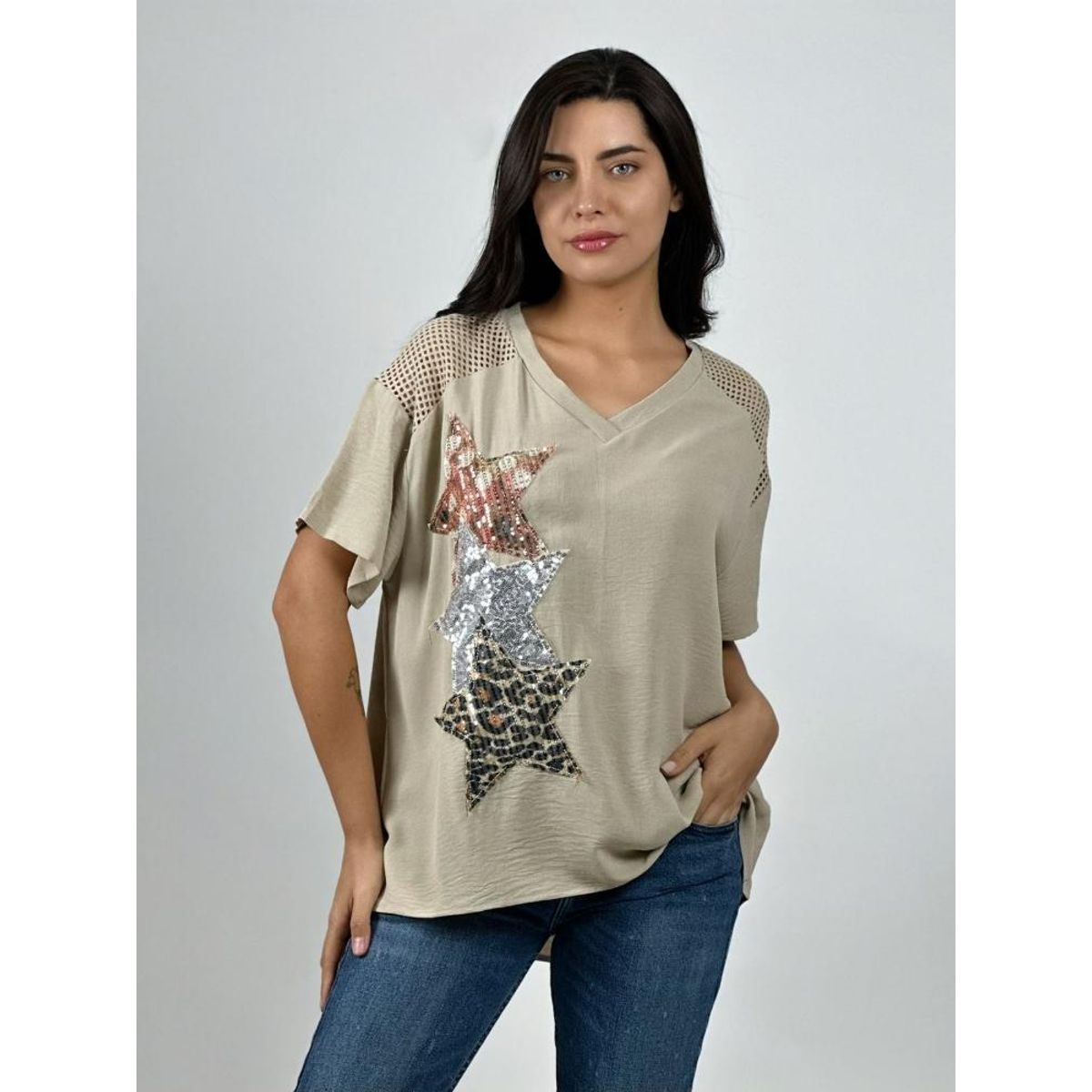 ENIGMATICA BOUTIQUE - Polera Crepé Triple Estrellas