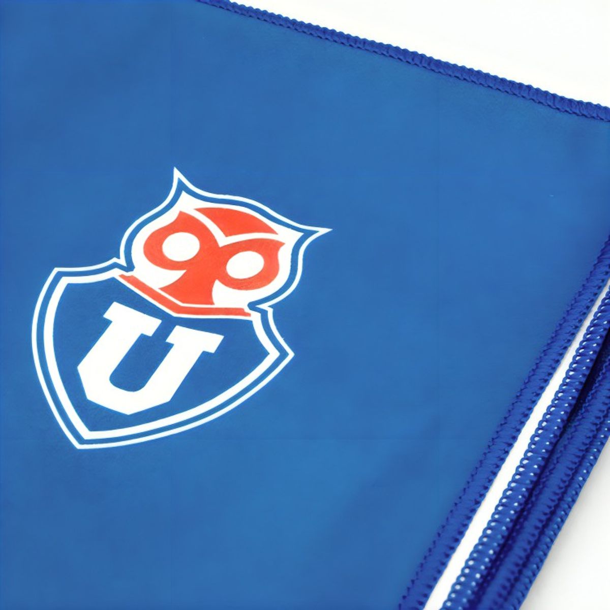 U DE CHILE - TOALLA DEPORTIVA MICROFIBRA U DE CHILE