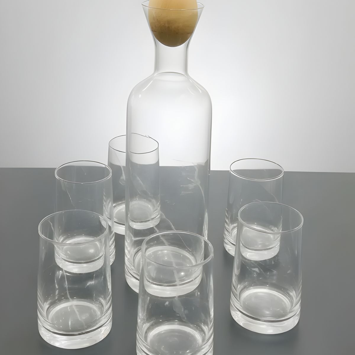 GENERICO - SET DE JARRA Y 6 VASOS TRANSPARENTE