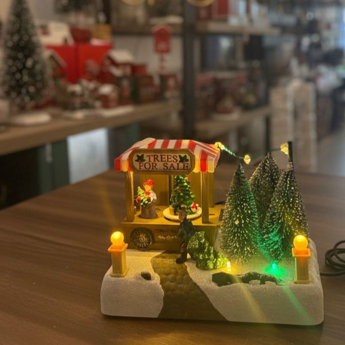 WAKESHOME - Tienda De Arboles Luz Musical Y Movimiento