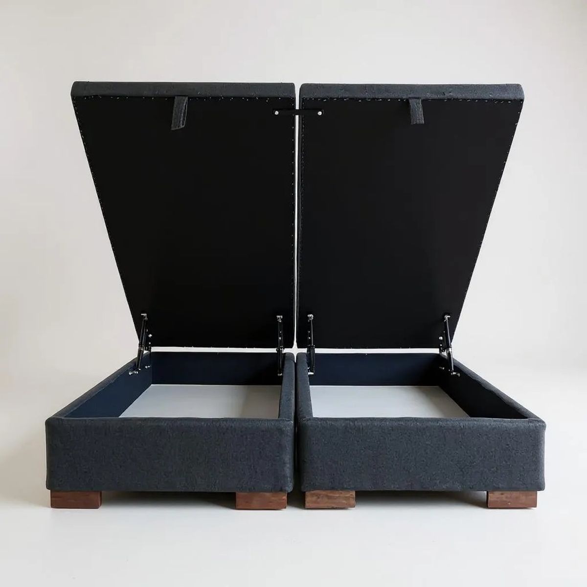 BLOCCARE - Base Dividida Baul Full (Gris) / L200 con patas de madera 4.5 cm / sin refuerzo