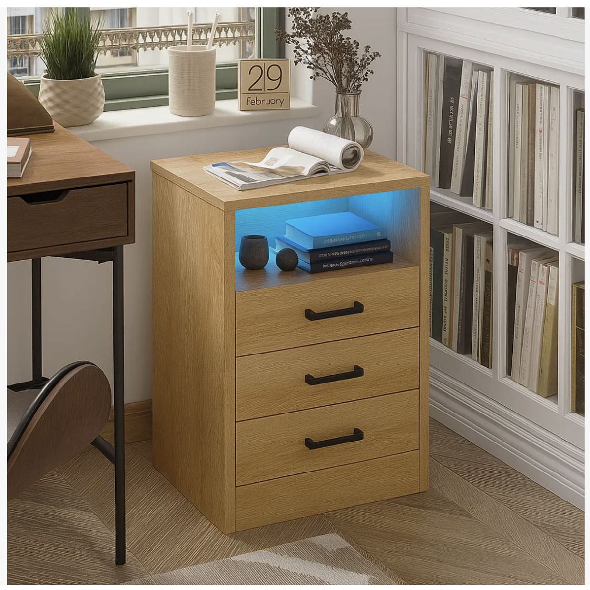 HOMER DESIGN - Velador Con Luz Variable Con Panel De Enchufes  40*35*60cm