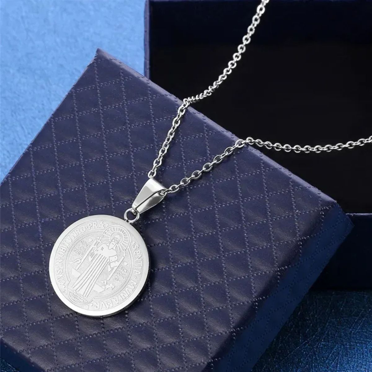 GENERICO - Collar Medalla Dije San Benito Hombre Mujer