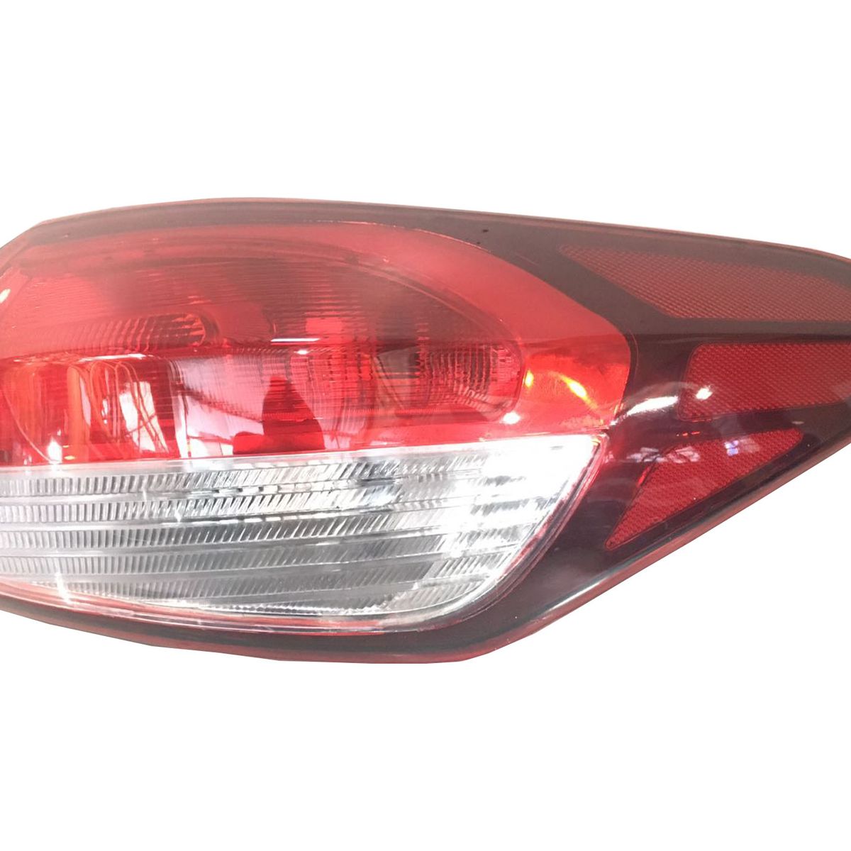 KIA - Farol Trasero Derecho Sedan Kia Cerato 2017-2018