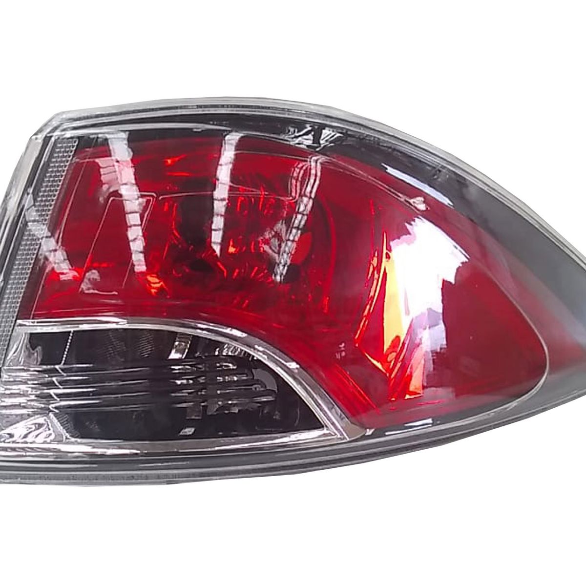 MAZDA - Farol Trasero Derecho Sedan Mazda 2 2012-2015