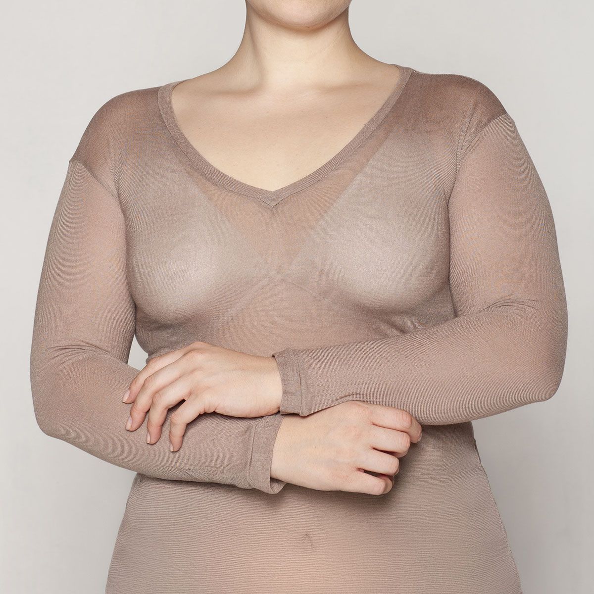 MONARCH - Polera Skin Top Escote V Lasst