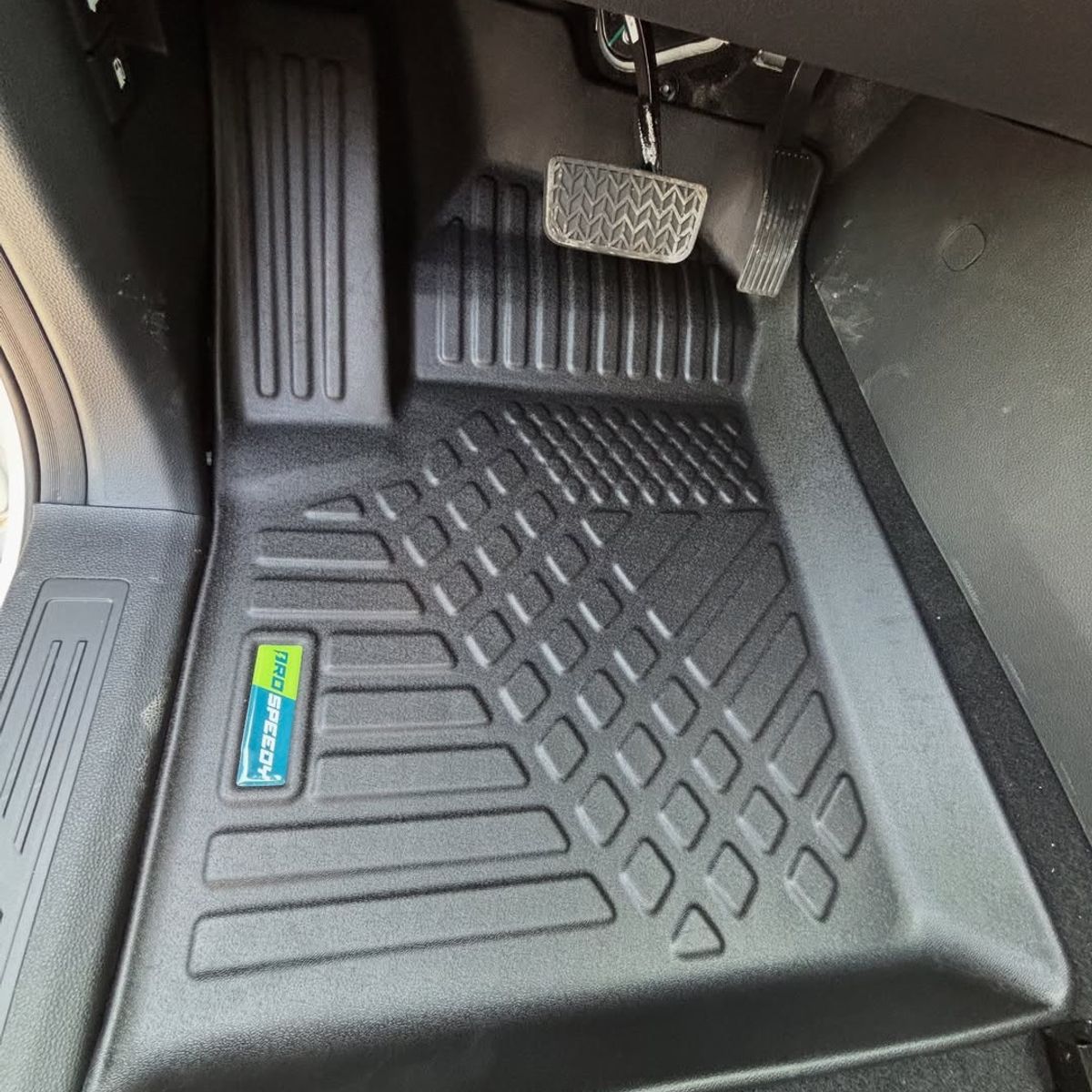 GENERICO - PISOS CALCE PERFECTO PROSPEEDY JMC GRAND AVENUE 3PIEZAS