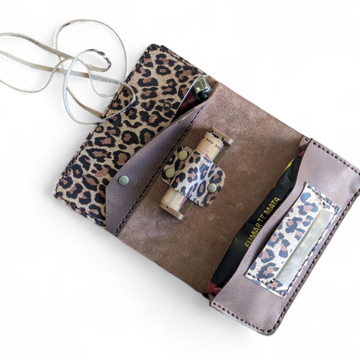 GENERICO - Tabaquera de cuero Amau color Animal Print