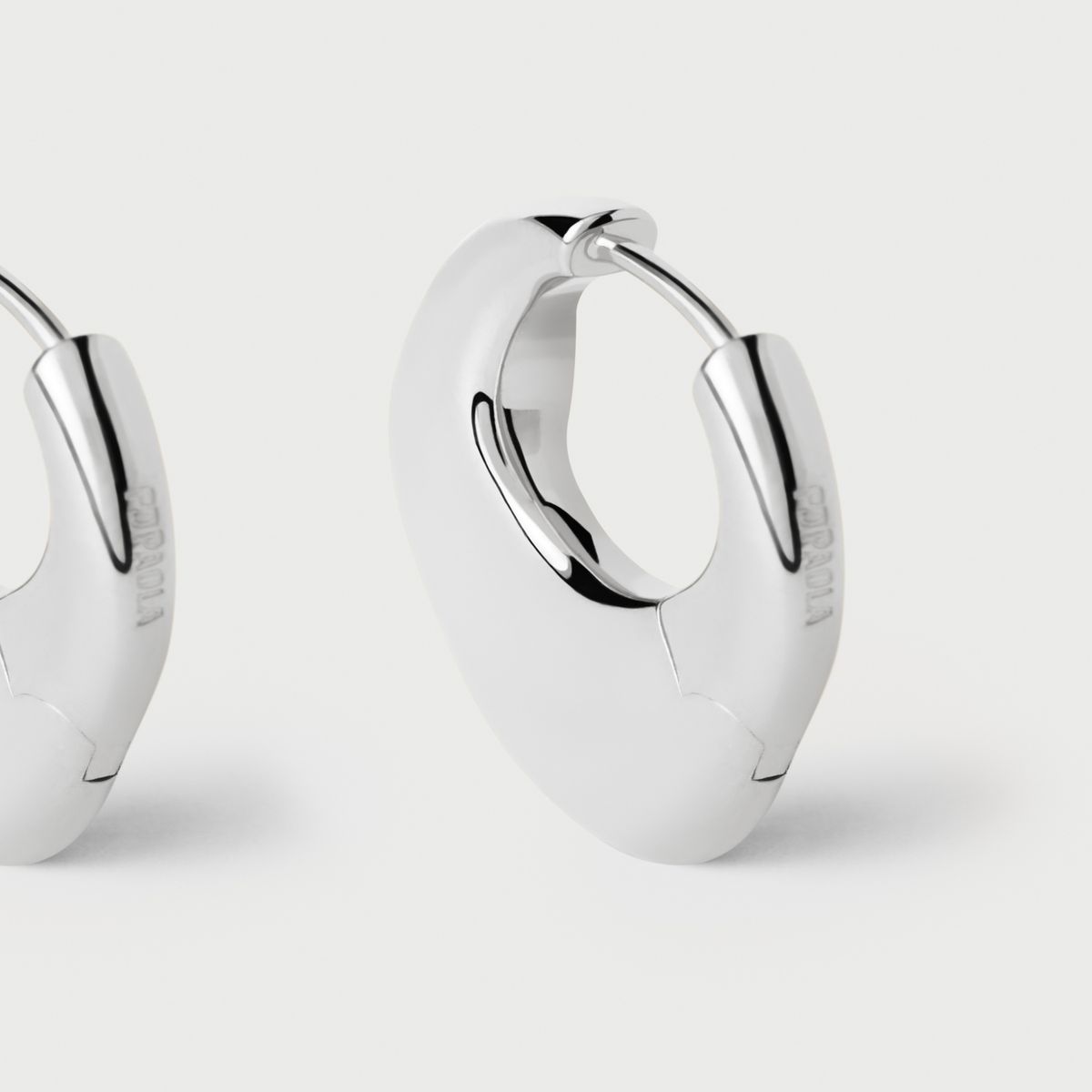 PDPAOLA - Aros plateados Volcano