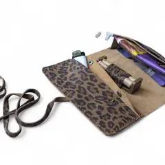 GENERICO - Tabaquera de cuero Amau color Animal Print