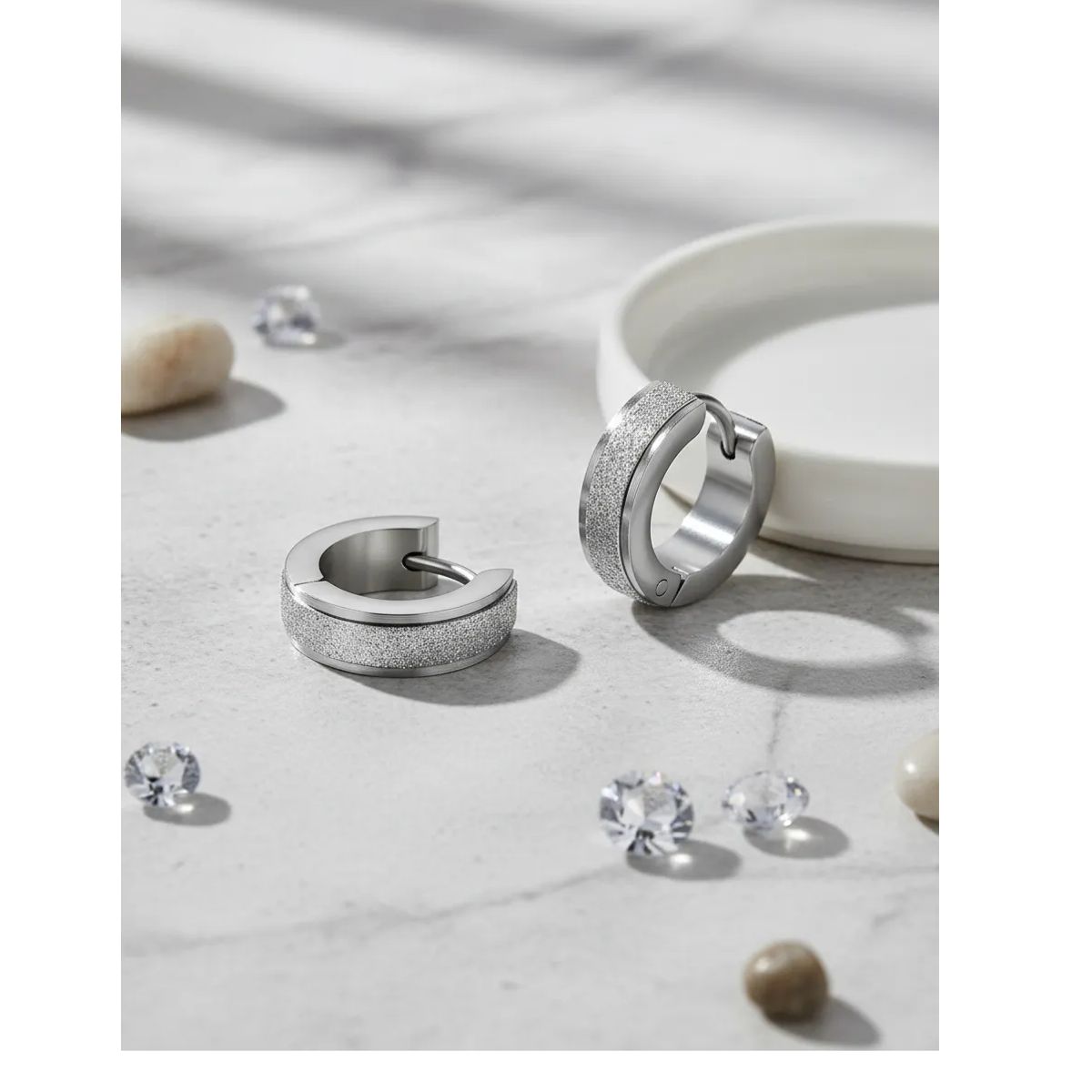 GENERICO - Aros Punk Hombre Mujer Silve Shinning Manba Earing Moda Royal Madriz