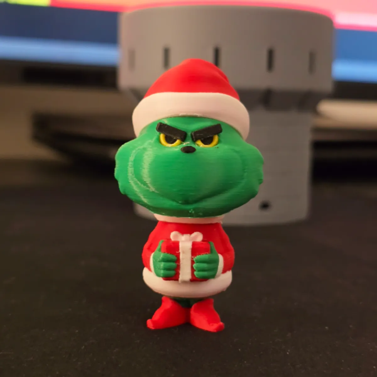 GENERICO - Figura Decoración- Chibi del Grinch Navideño