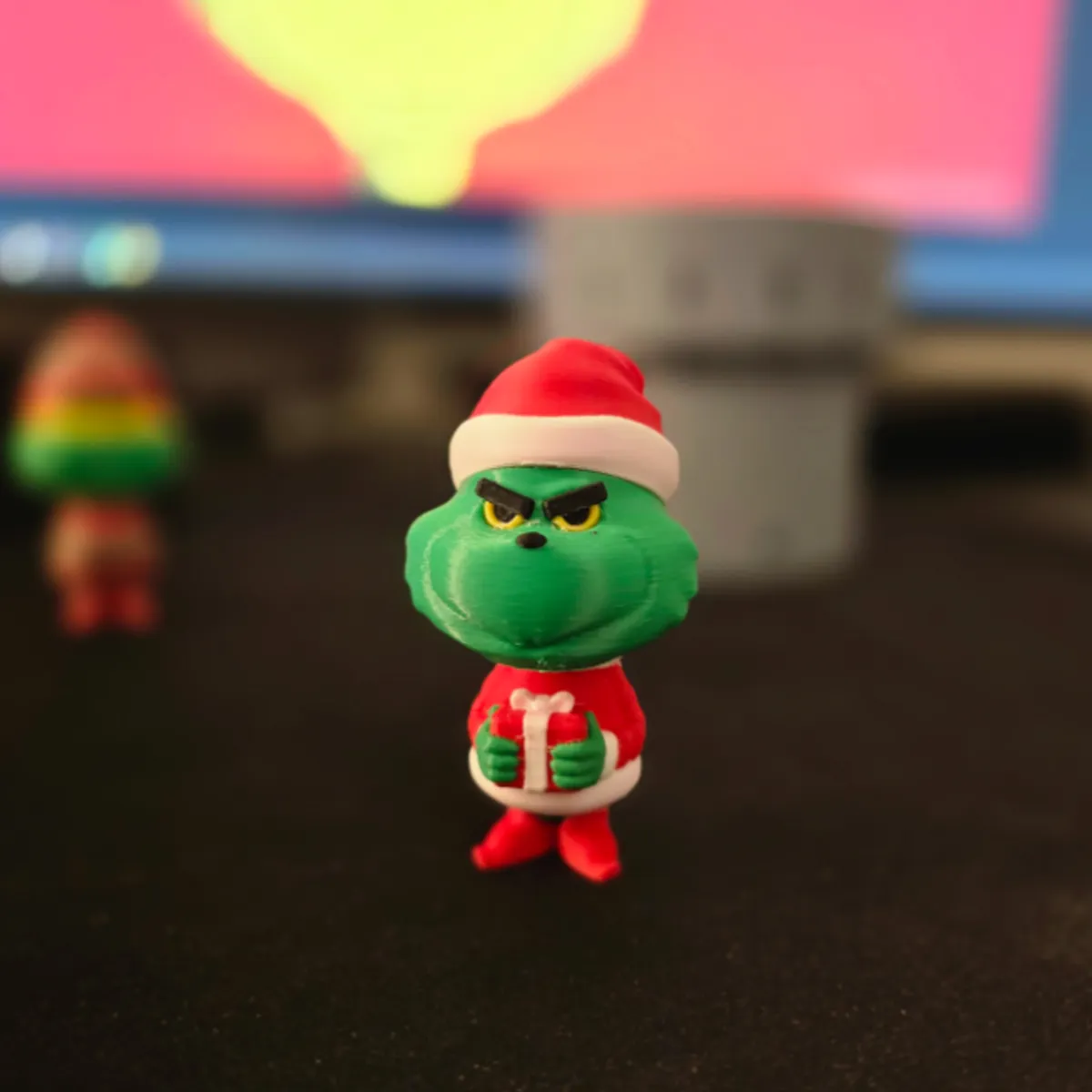 GENERICO - Figura Decoración- Chibi del Grinch Navideño