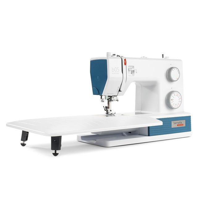 BERNETTE - Máquina de coser Bernette 05 Academy
