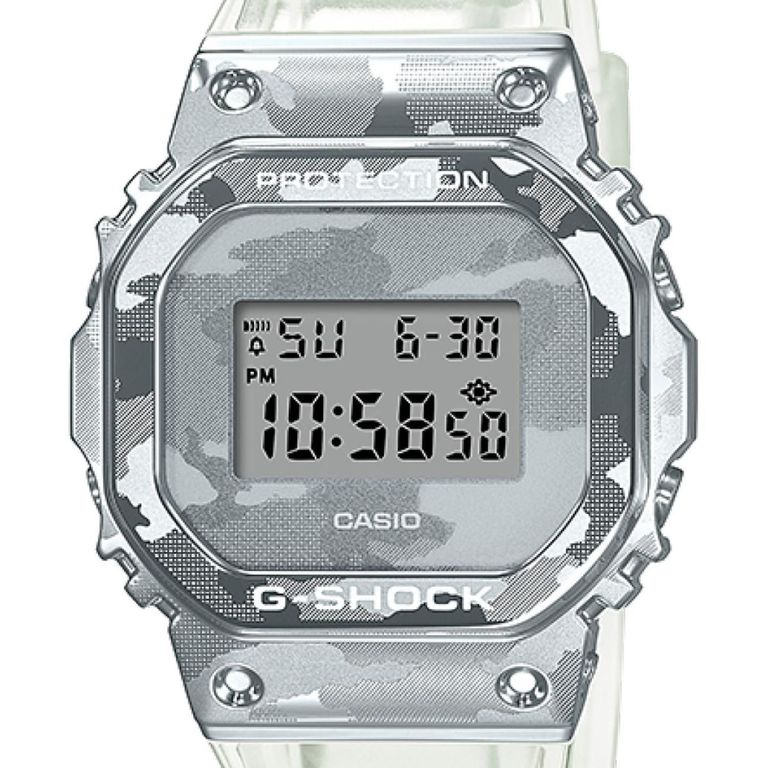 Reloj Casio Unisex GM-5600SCM-1DR Plateado TALLA UNICA