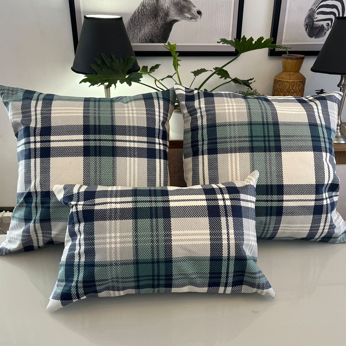 ELIZABETH PEPER - Cojin Decorativo Diseño Escoces Verde 50x30 Relleno