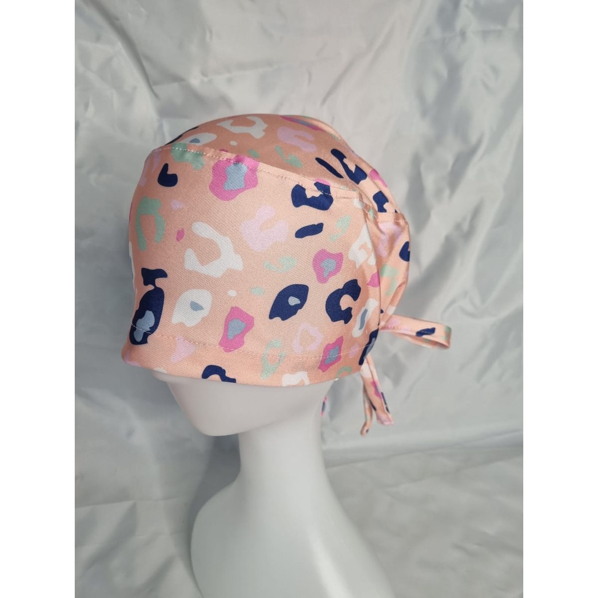 EL ESPACIO DE TOMMY - Gorro Clínico Lycra Animal print damasco