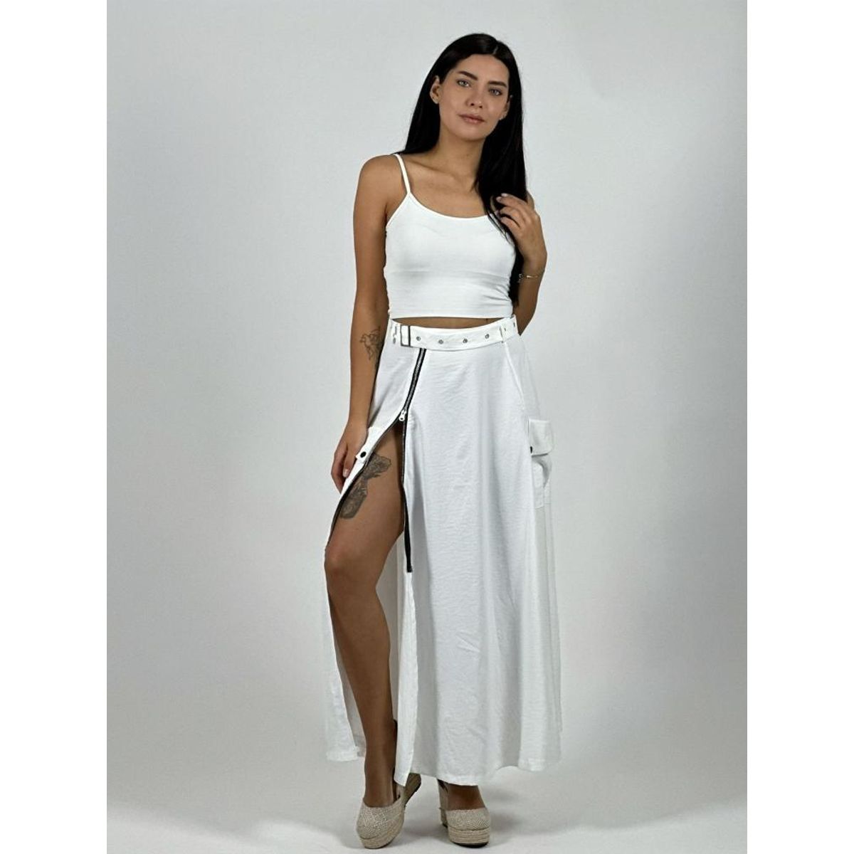 ENIGMATICA BOUTIQUE - Falda Larga Con Cinturón y Cierre Abertura