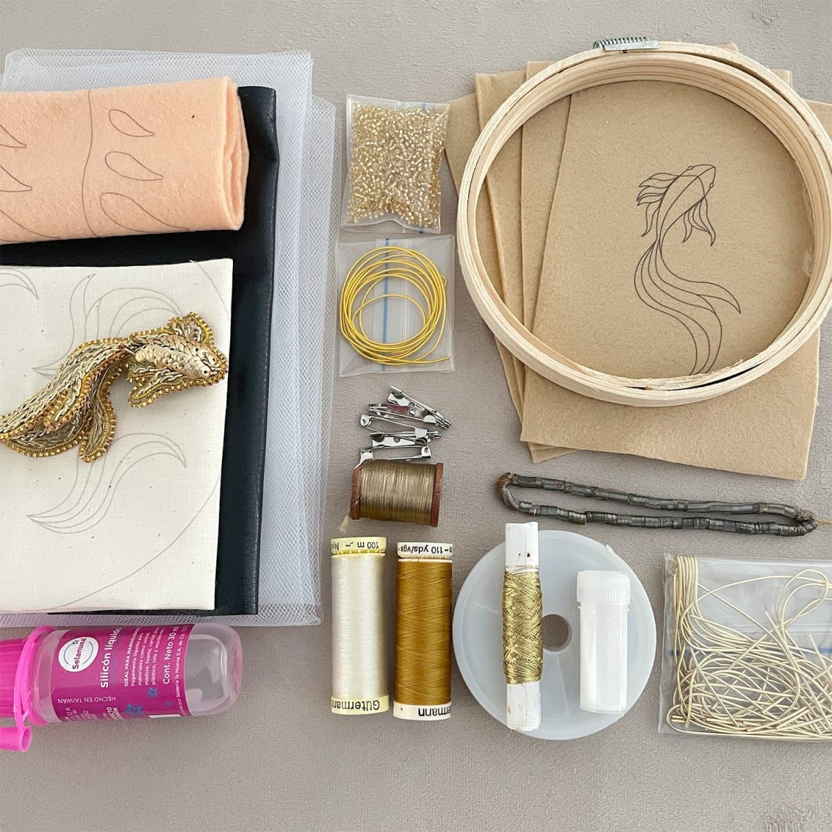 MARTIN BORDADOR - Kit Pedrería Pez Koi