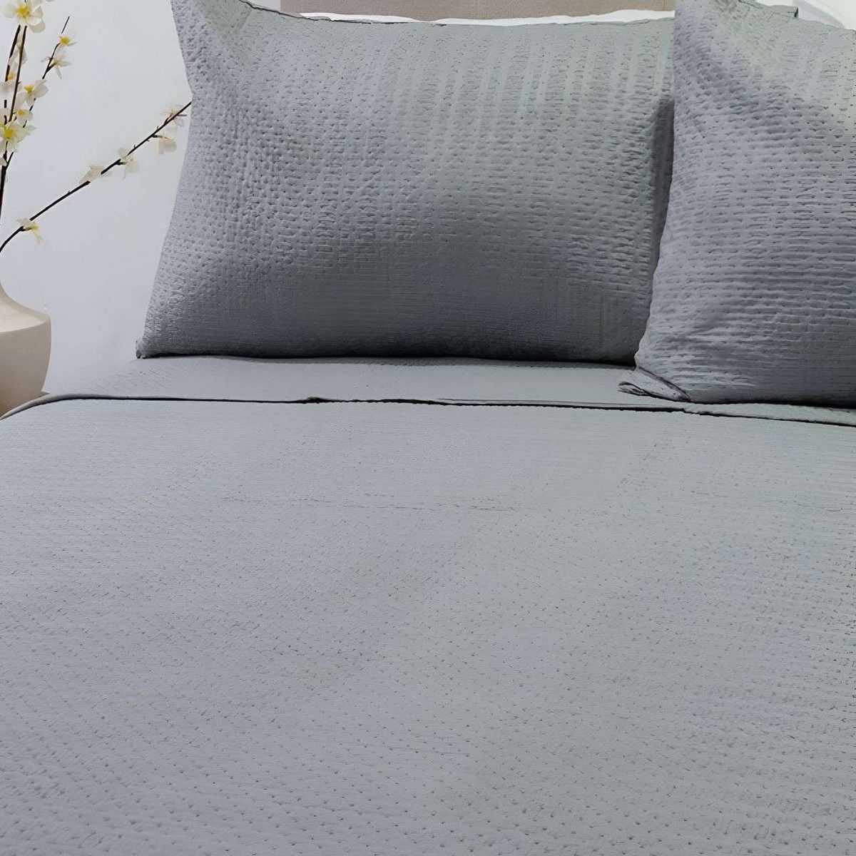 GENERICO - Cubrecama Quilt Boston Outboss Hotpress 2 Plazas 02