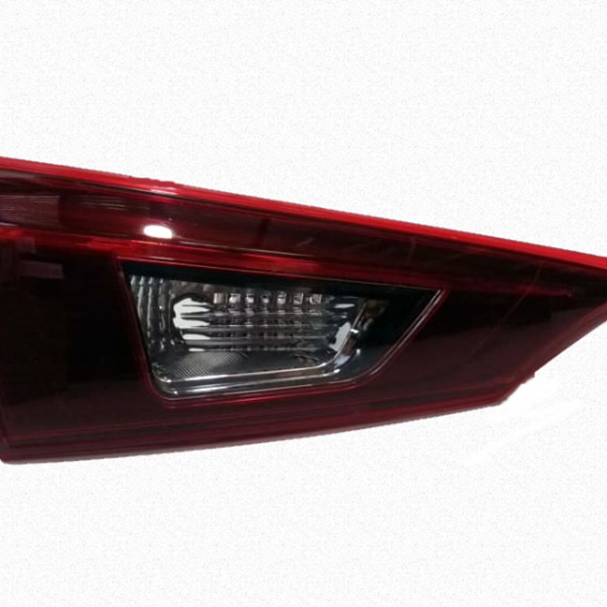 MAZDA - Farol Maleta Izquierdo MAZDA 3  2015-2016