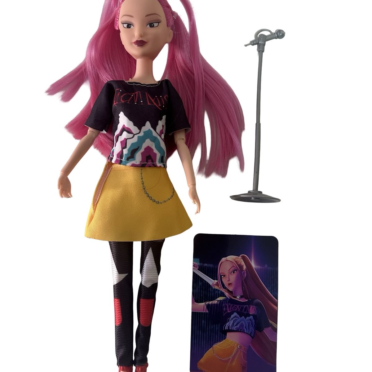 GENERICO - Muñeca Mira Guerrera Kpop 30cm Con Música Micrófono Genérica