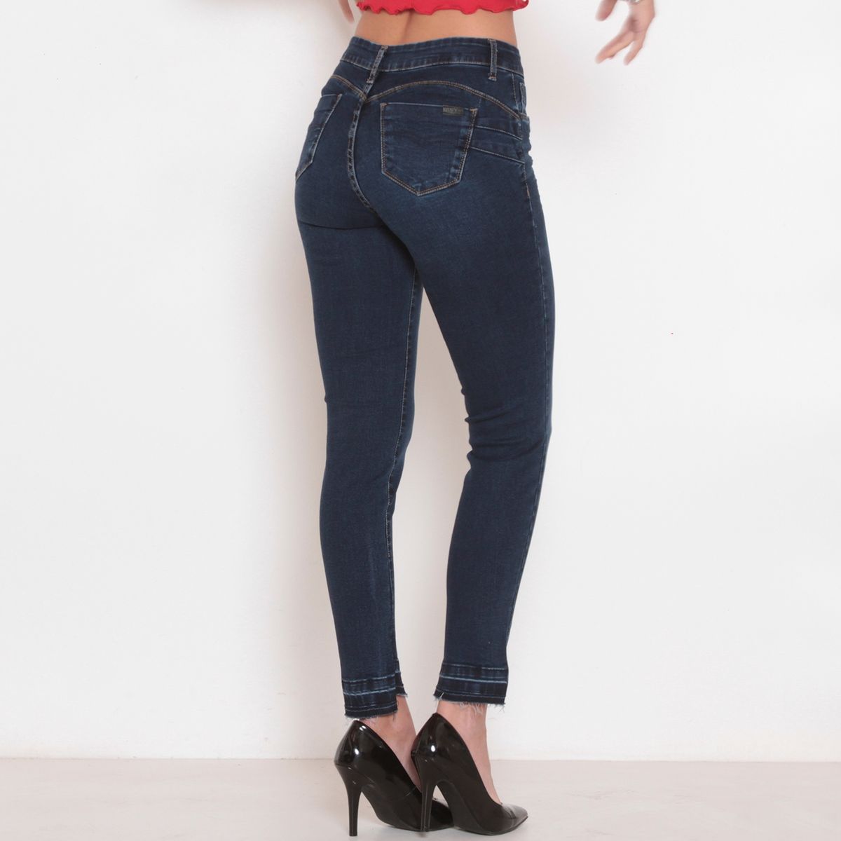 WADOS - Jeans Regular Tiro Alto Mujer