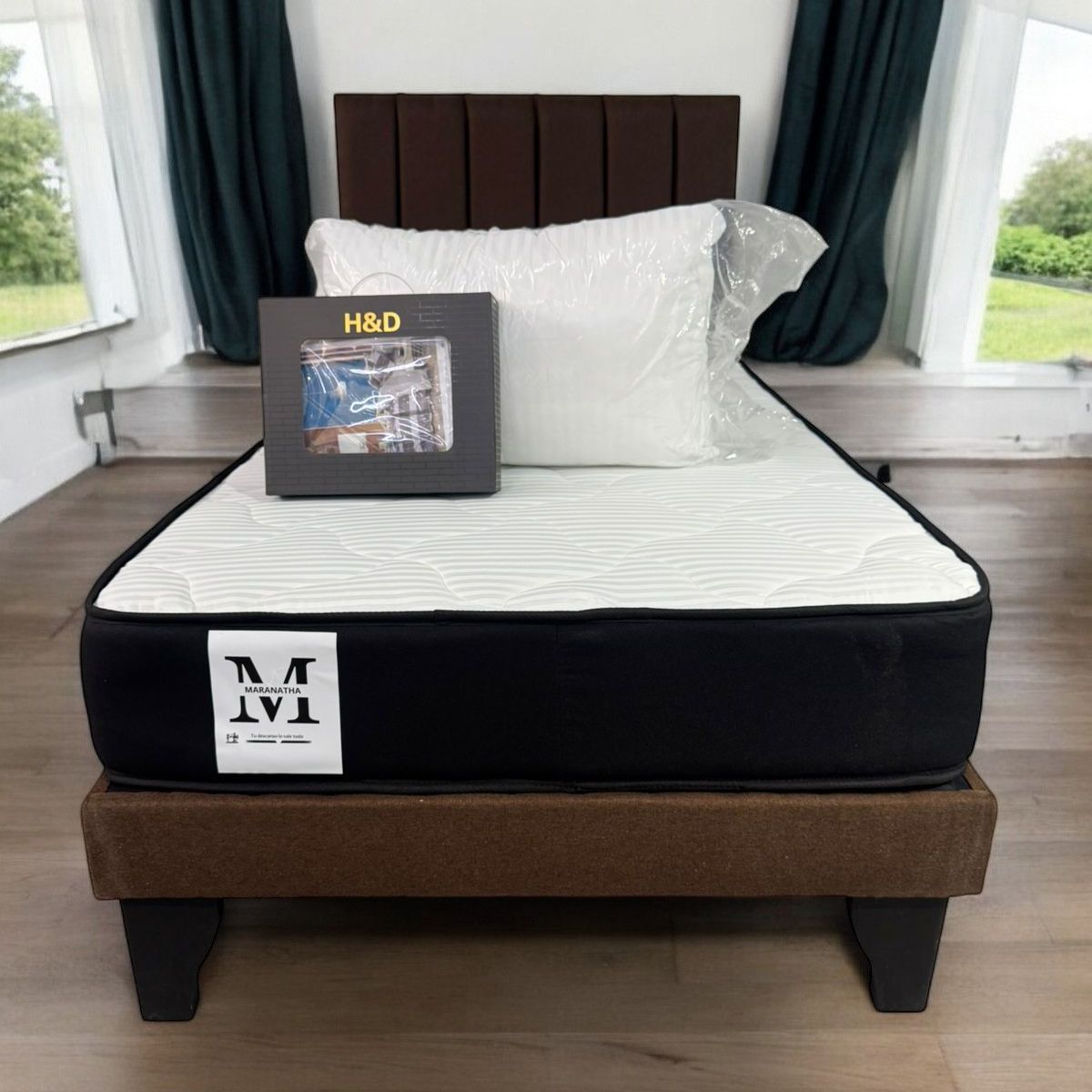 GENERICO - Combo Cama 1.5 Plaza Cafe + Respaldo Maranatha