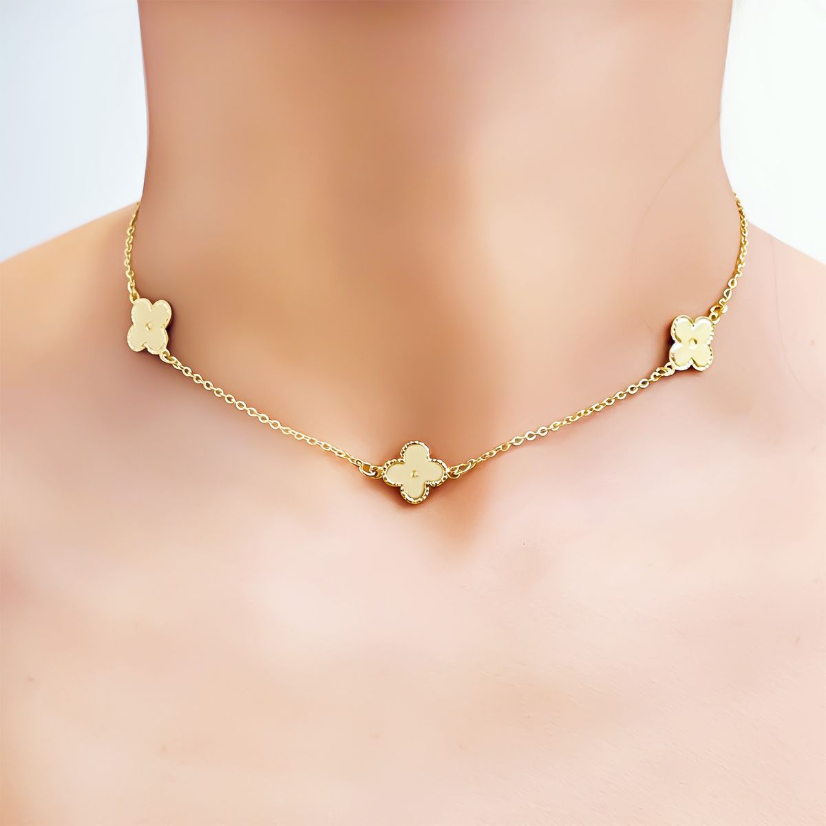 COGGIOLA - Collar Choker Trébol Satinado Punto Enchapado Oro 18K