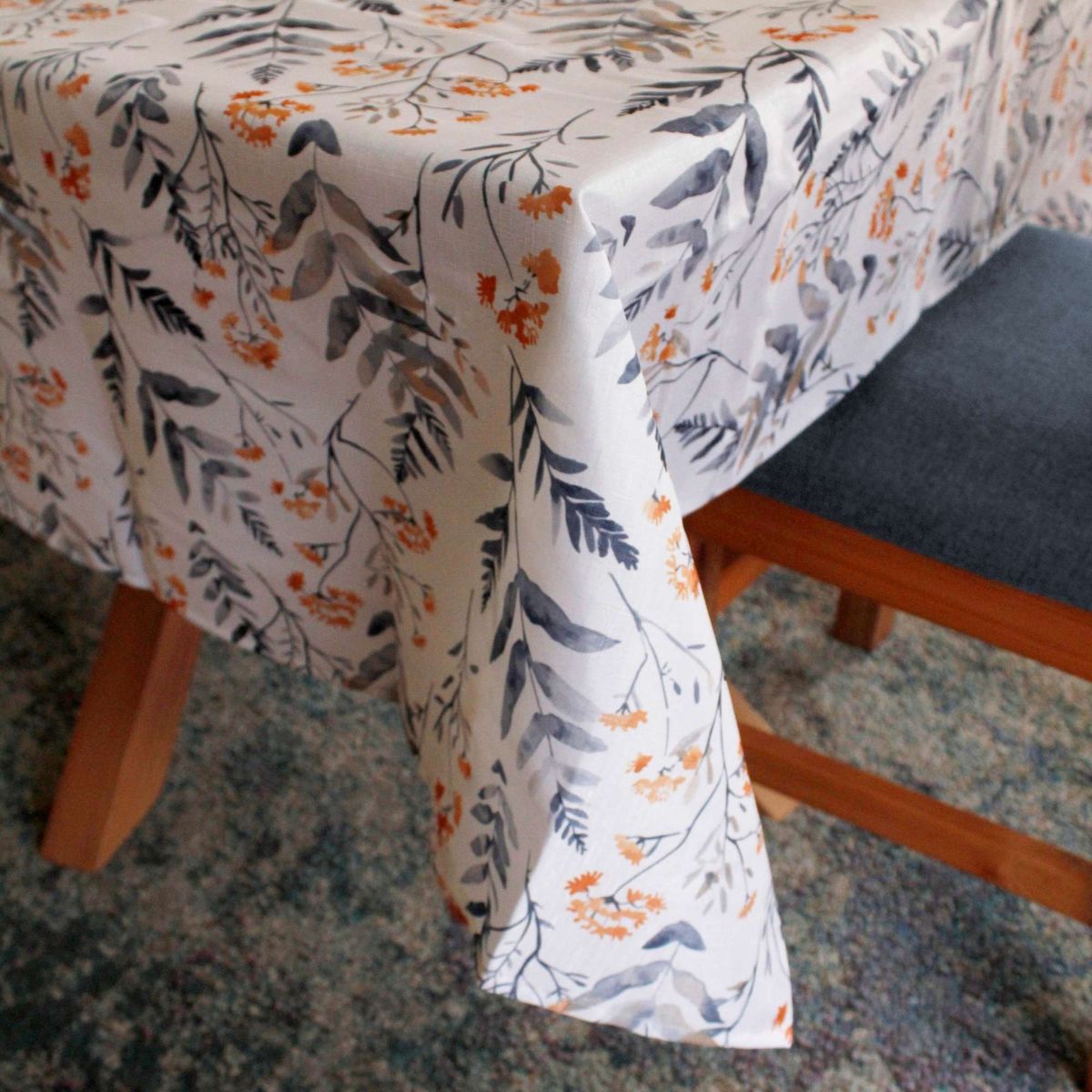 DECO EXPRESS - Set 2 Manteles Antimanchas Floral y Tide 130x180 cm