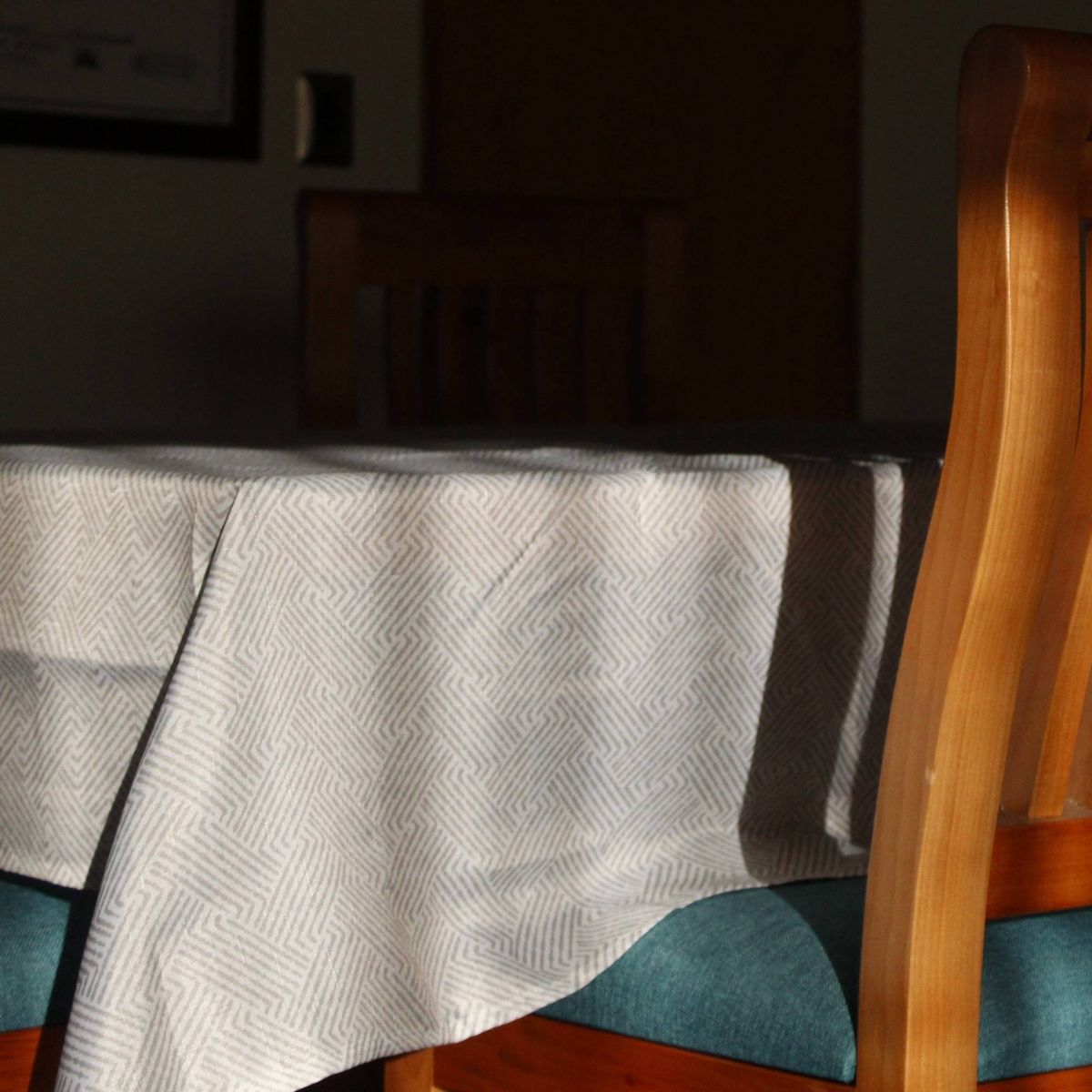 DECO EXPRESS - Set 2 Manteles Antimanchas Tide y Natural 130x180 cm