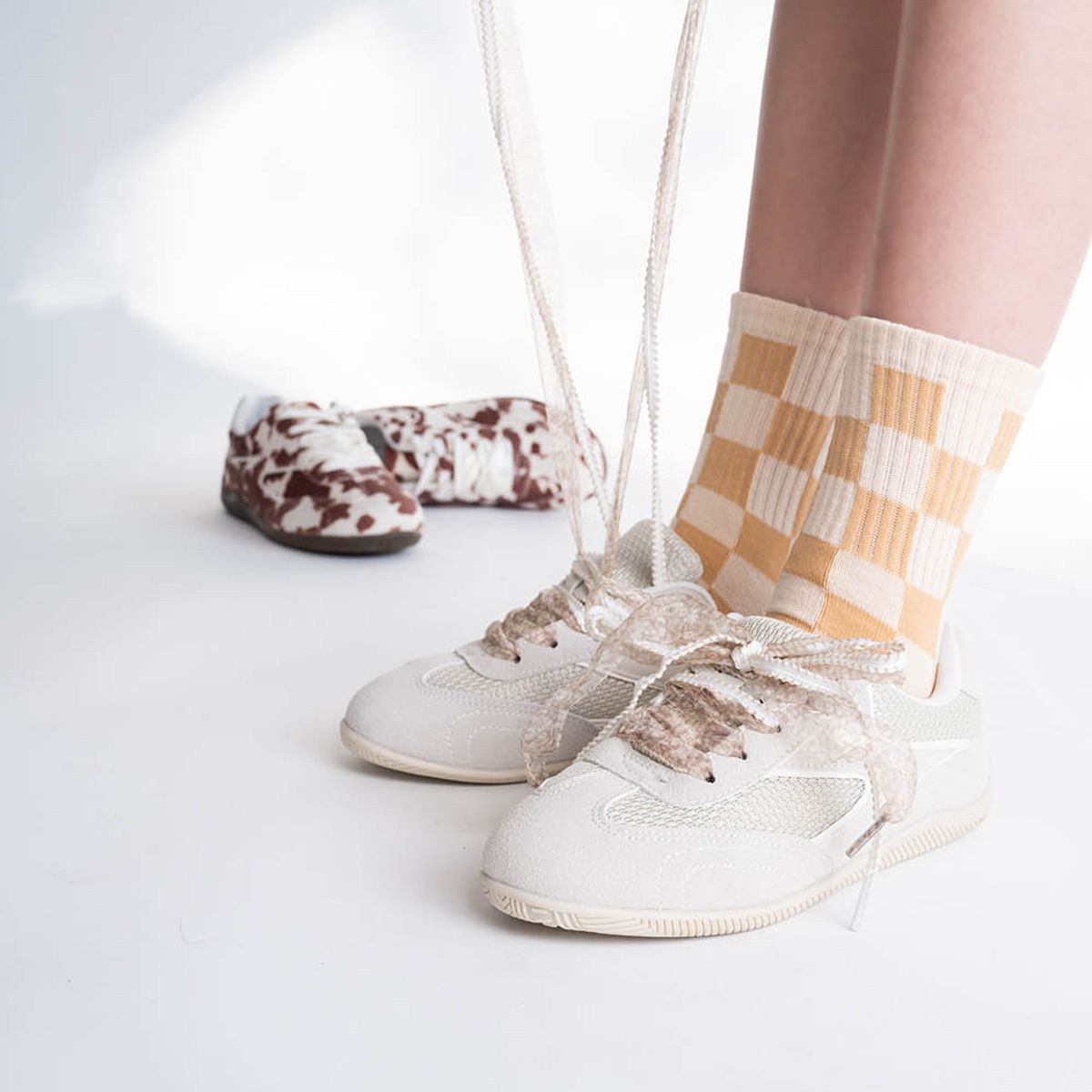 COLLOKY - Zapatilla de Niña Blanca de Cordones