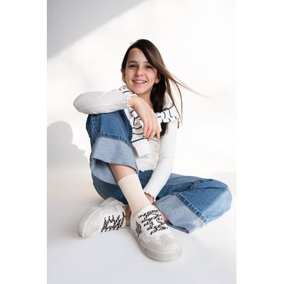 Imagen 2 del producto Zapatilla de Niña Lifestyle Blanca con Cordón y Velcro