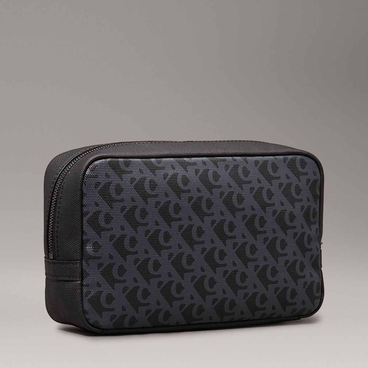 CALVIN KLEIN - Neceser Matte AOP Negro Calvin Klein