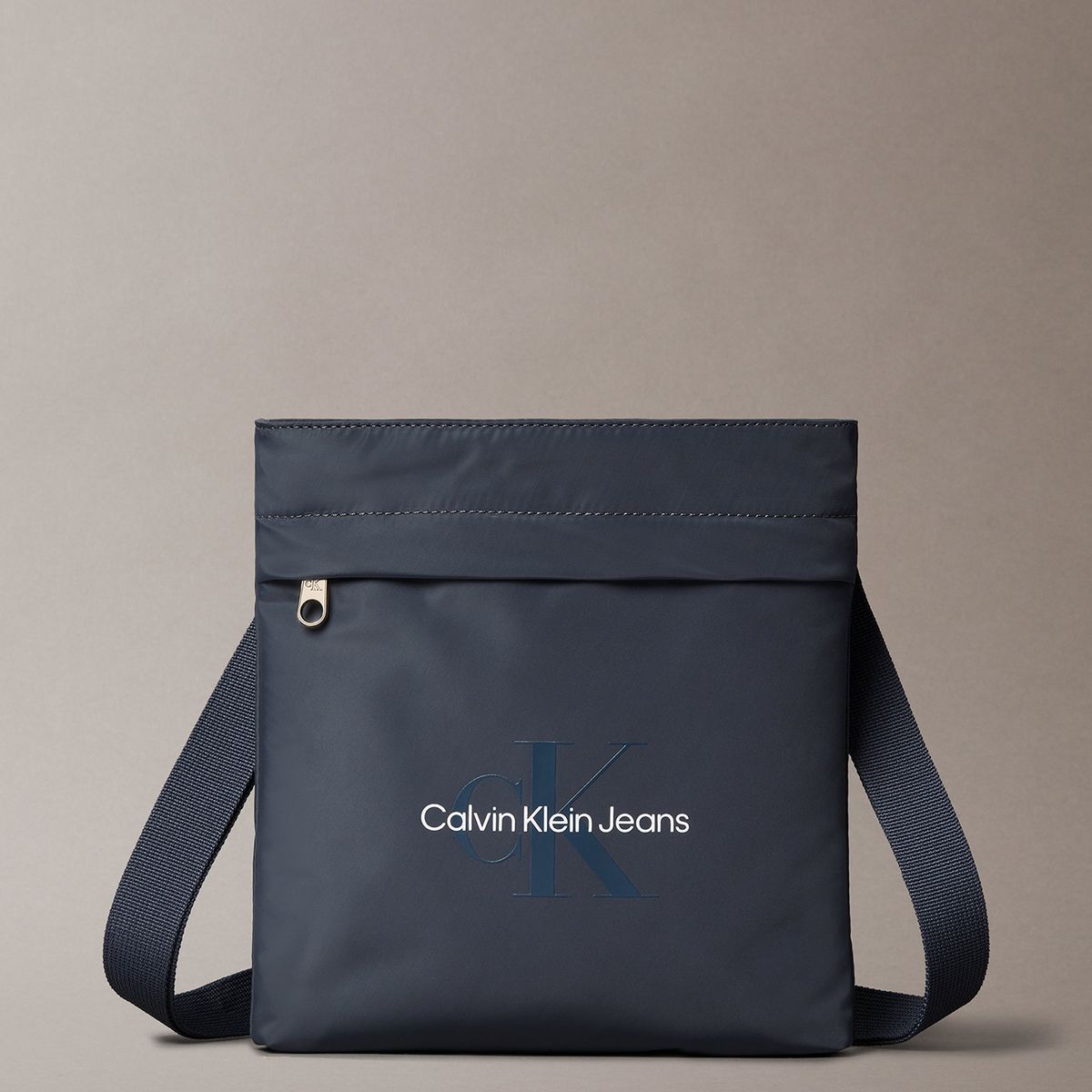 CALVIN KLEIN - Bolso Plano Bandolera - Sport Essentials Azul Calvin Klein