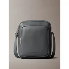 CALVIN KLEIN - Bolso Bandolera Micro Pebble Gris