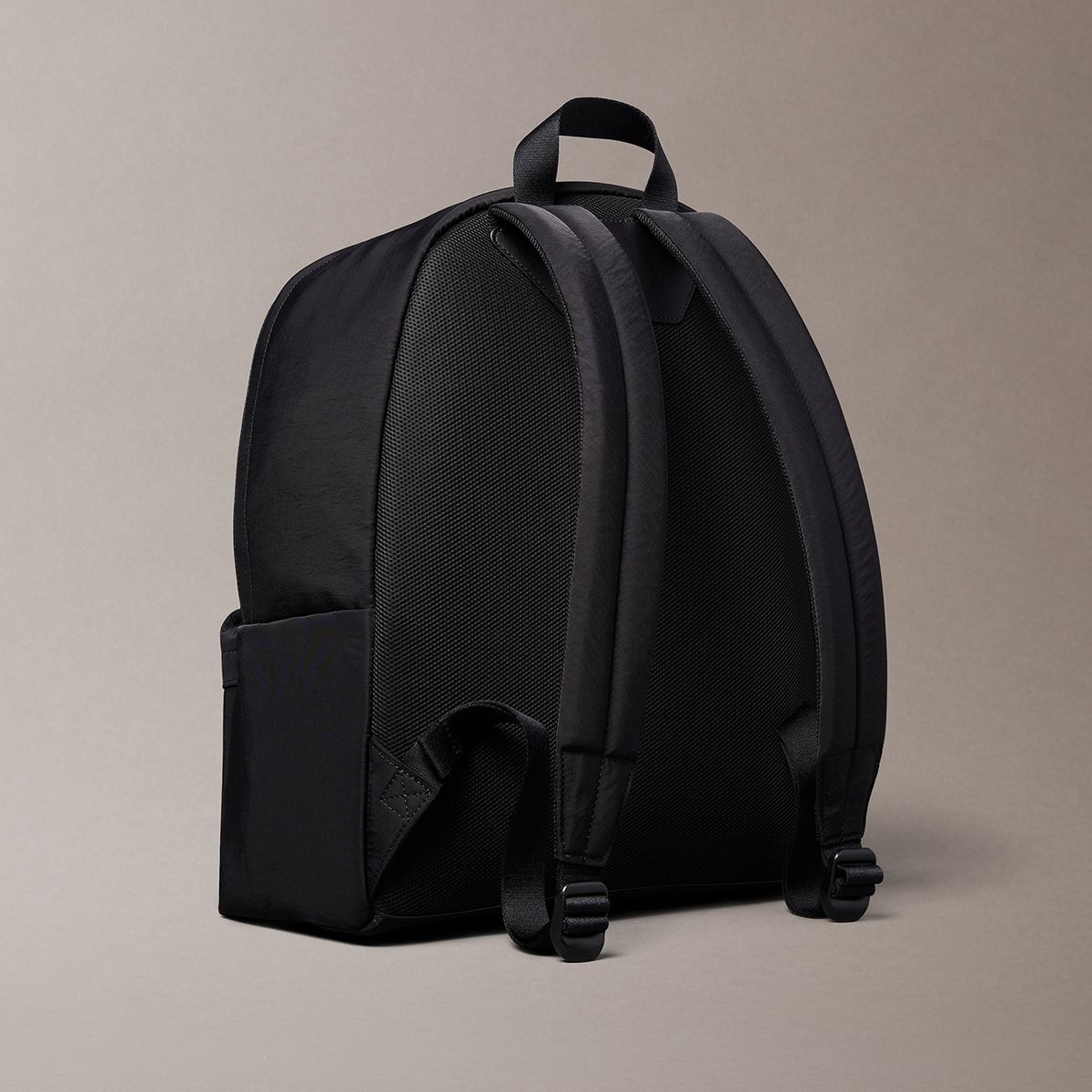 CALVIN KLEIN - Mochila Metro Nylon Negro Calvin Klein