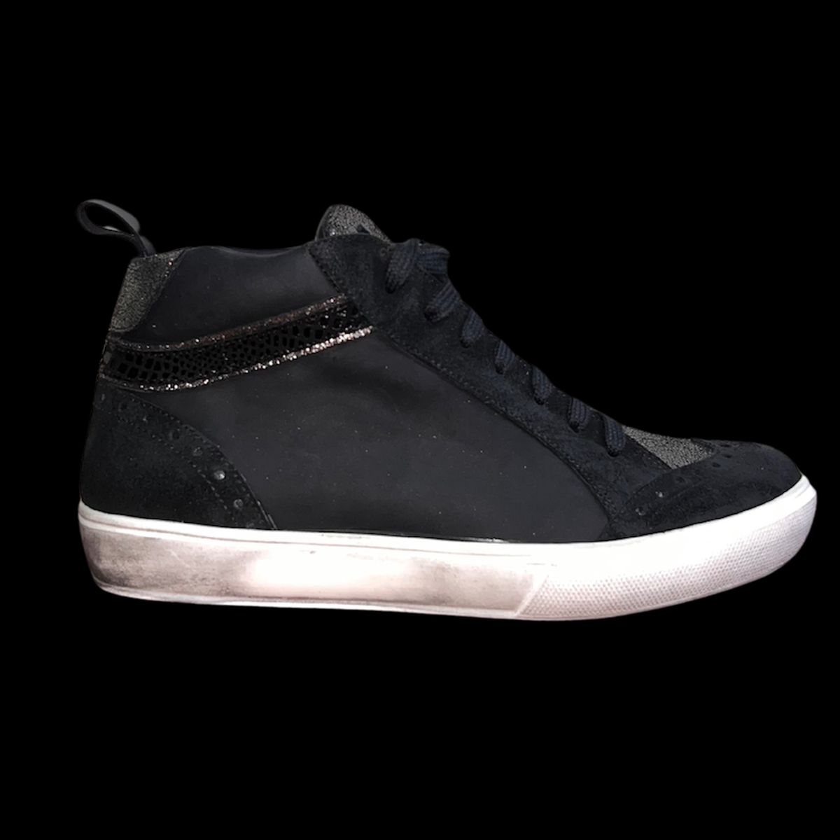 VANESSA GIL - ZAPATILLA DE CUERO CAMI NEGRA PLATA