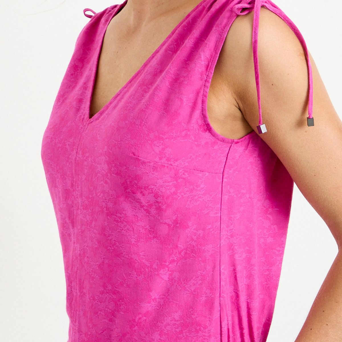 IO - Blusa Lisa Mujer Fucsia Io
