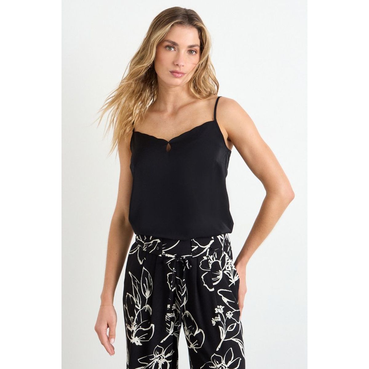 IO - Blusa Lisa Mujer Negro Io