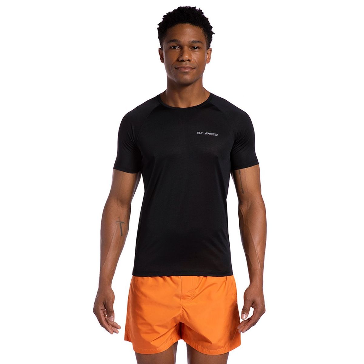 OLYMPIKUS - POLERA RUNNER MANGA CORTA NEGRA HOMBRE