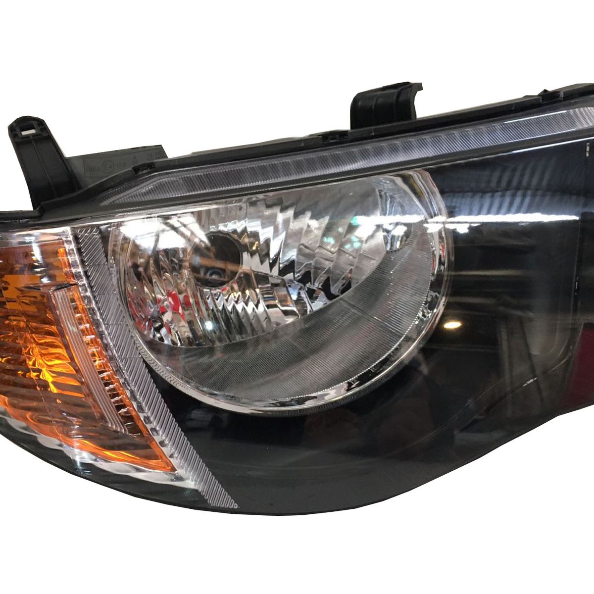 MITSUBISHI - Optico Derecho Con Salmon Naranjo MITSUBISHI L200 2010-2015
