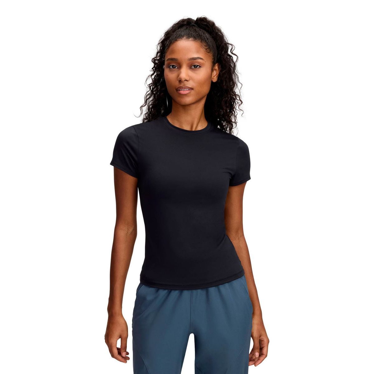 UNDER ARMOUR - Polera Manga Corta de Training Mujer Meridian Core Negro UNDER ARMOUR