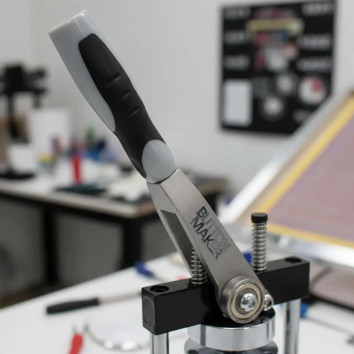TODOK - Maquina De Chapitas + Matriz 75mm Button Maker