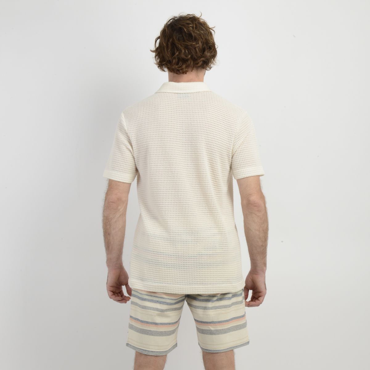 O'NEILL - POLERA TEJIDA MANGA CORTA GRAVEY BEIGE CLARO