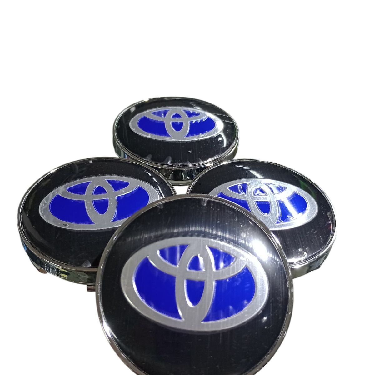 GENERICO - X4 Tapas centro de llantas de auto tunning TOYOTA NEGRO CON AZUL 60MM