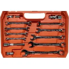 GENERICO - Juego Caja Set Dados Chicharra Herramientas 82 Piezas Rojo